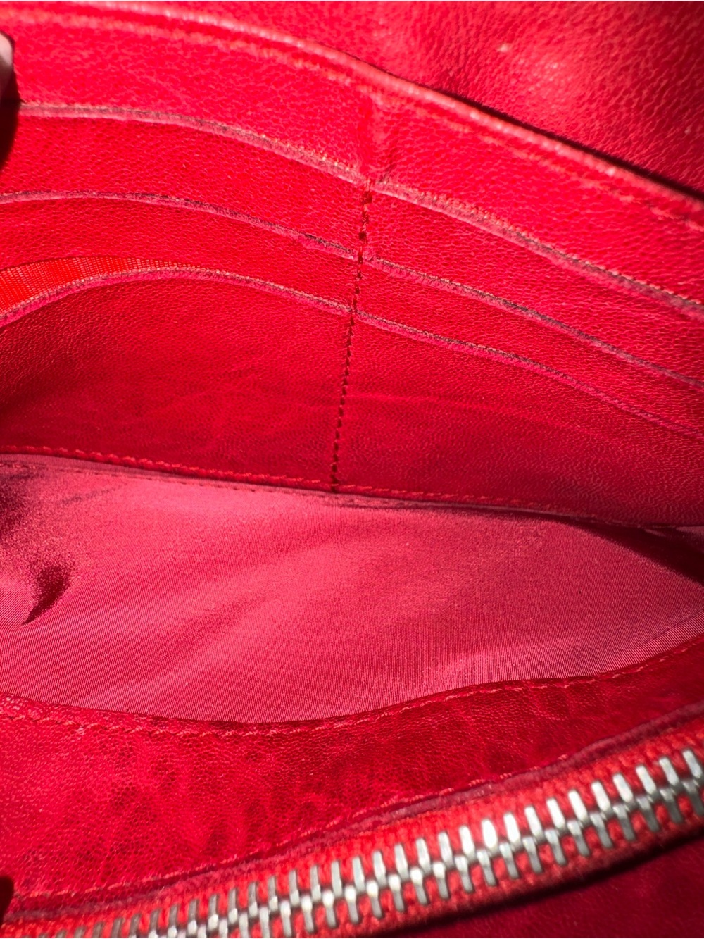 Miu Miu Vintage y2k Red Leather novelty Belt Buckle Wallet. - Picture 15 of 16
